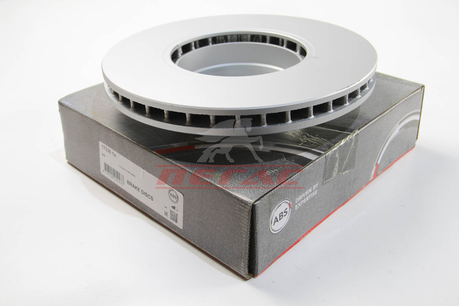 Гальмівний диск пер. E39 96-04