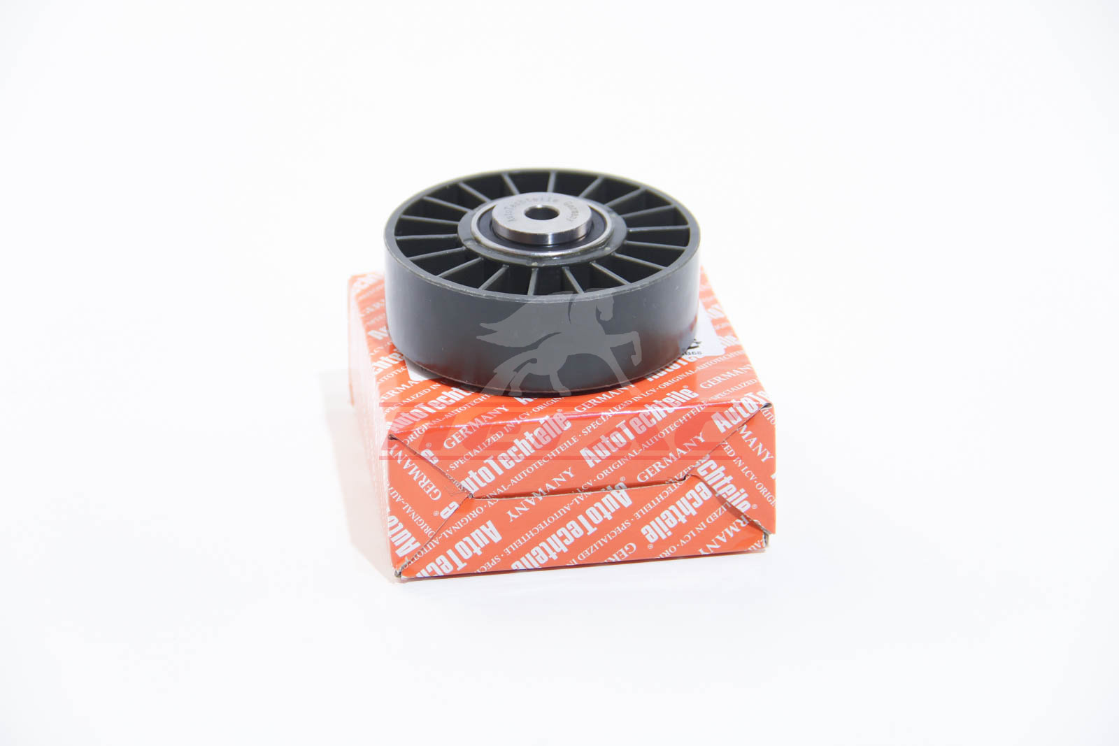 Ролик генератора MB OM601-603 (гладкий) (натяжний)