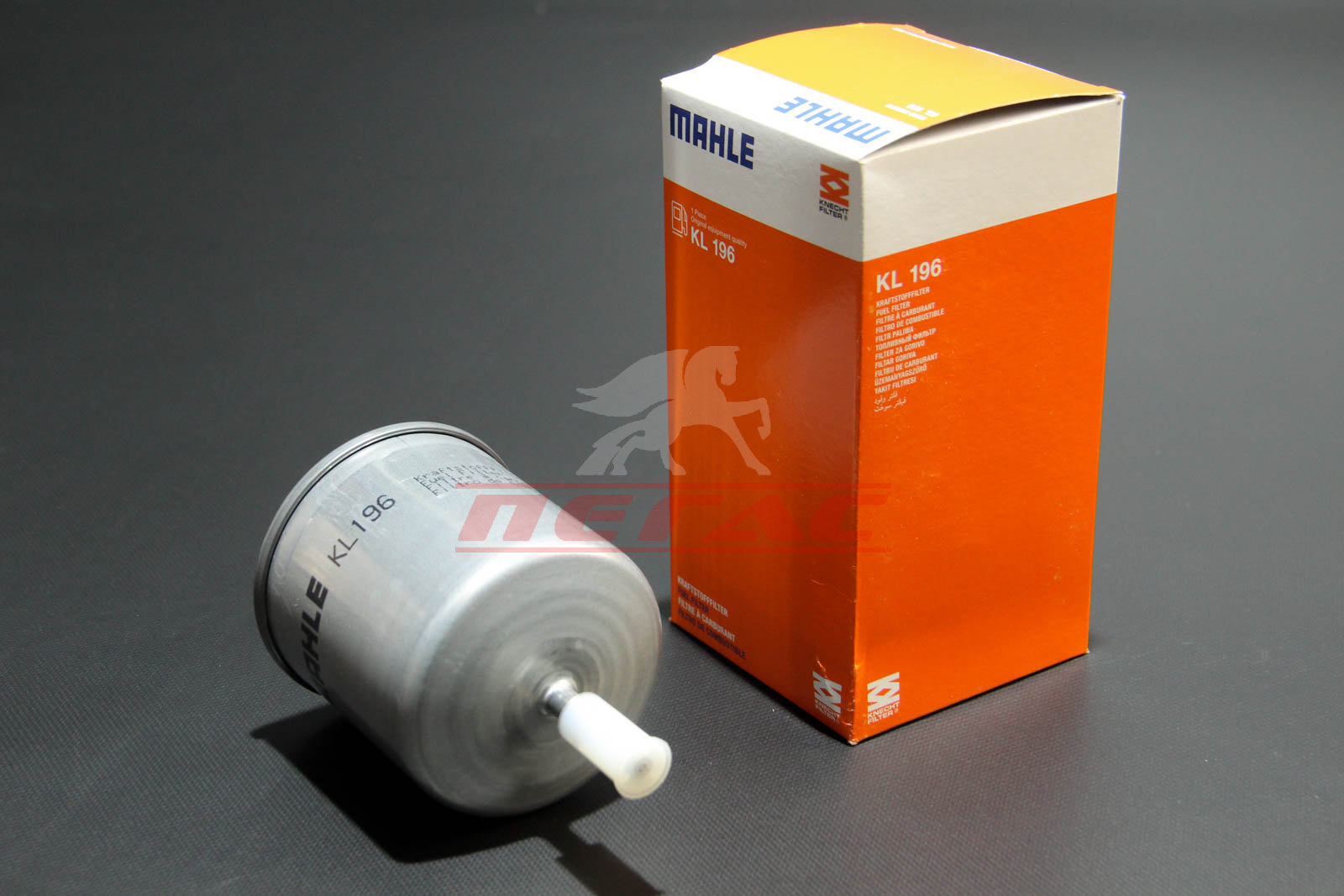 Фільтр паливний Volvo S40 60 80 V70 XC70 XC90