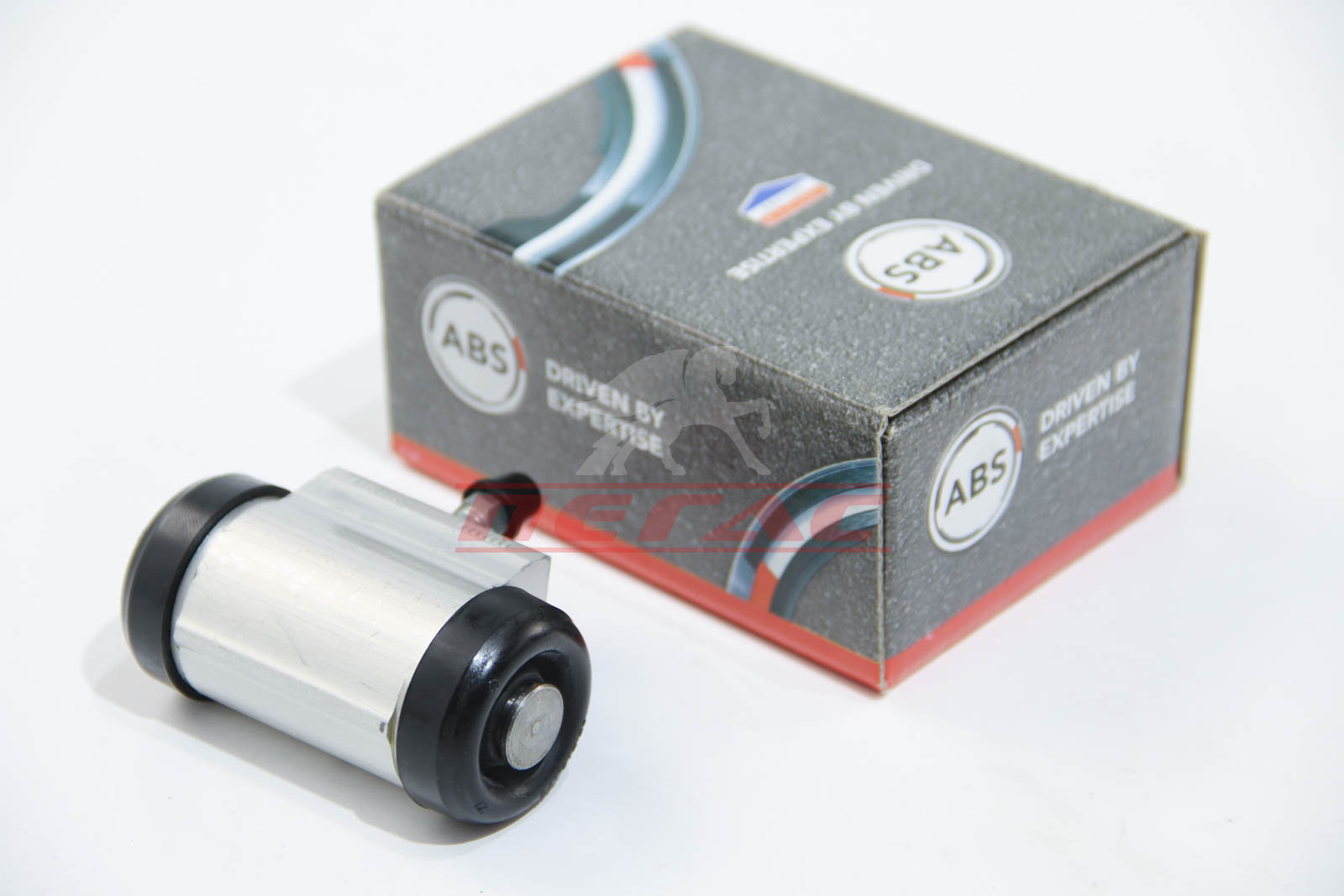 Гальмівний циліндр колісний задн. Combo Doblo (10-21)