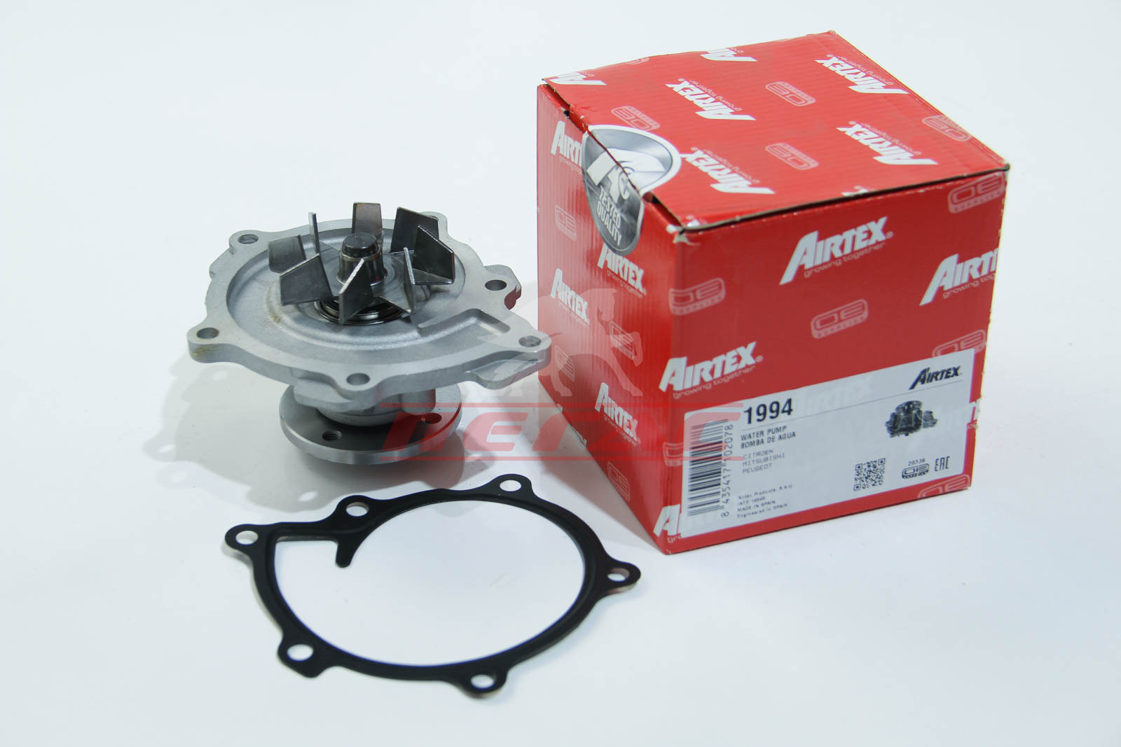 Водяний насос Citroen C4 Peugeot 4008 1.8D 2.2D 06-