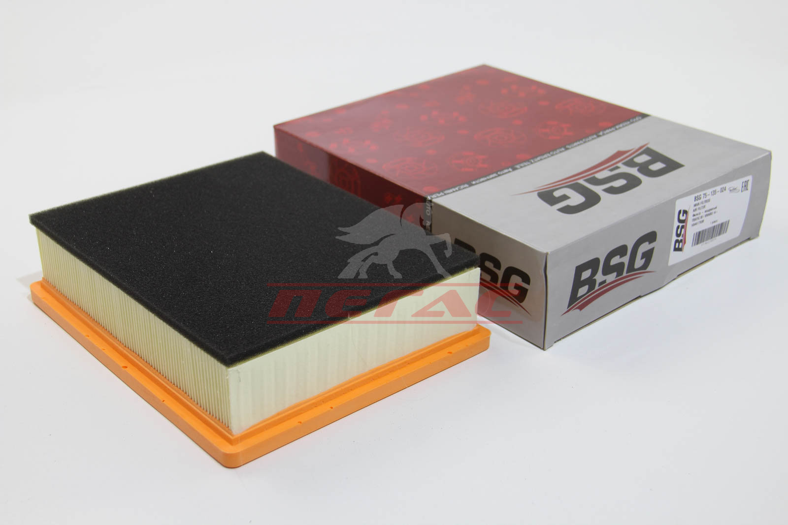 Фільтр повітряний Trafic Vivaro 1.6dCi 14-